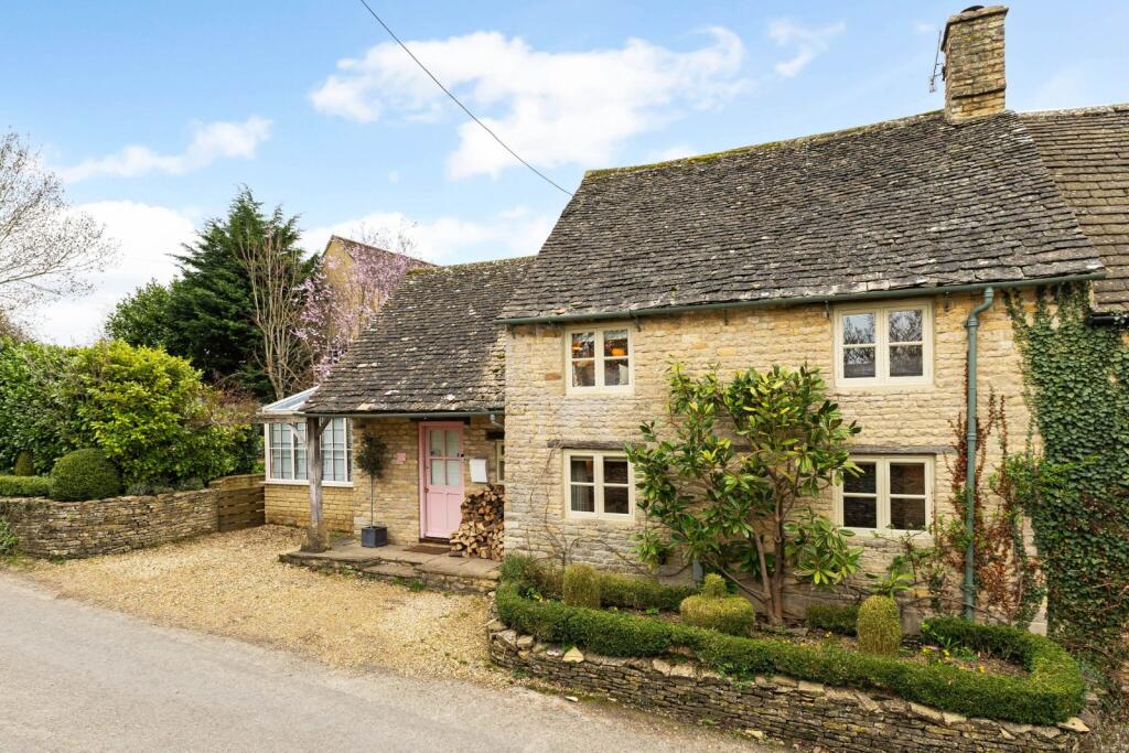 Main image of property: Shipton Road, Ascott-under-Wychwood, Chipping Norton, Oxfordshire