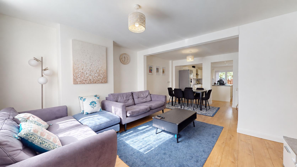 House in Milton Keynes - View 4