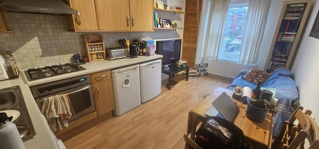 Main image of property: Kirkstall Lane, Leeds, West Yorkshire, LS6