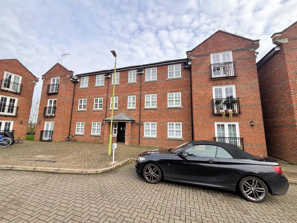 Main image of property: Lime Tree Court, London Colney, AL2
