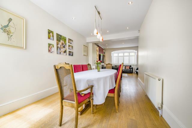 House in London, Church End - View 2