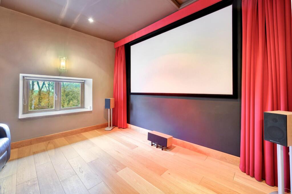 Additional image 36 of Higher Whittlestone Head Farm, Whittlestone Head, Darwen