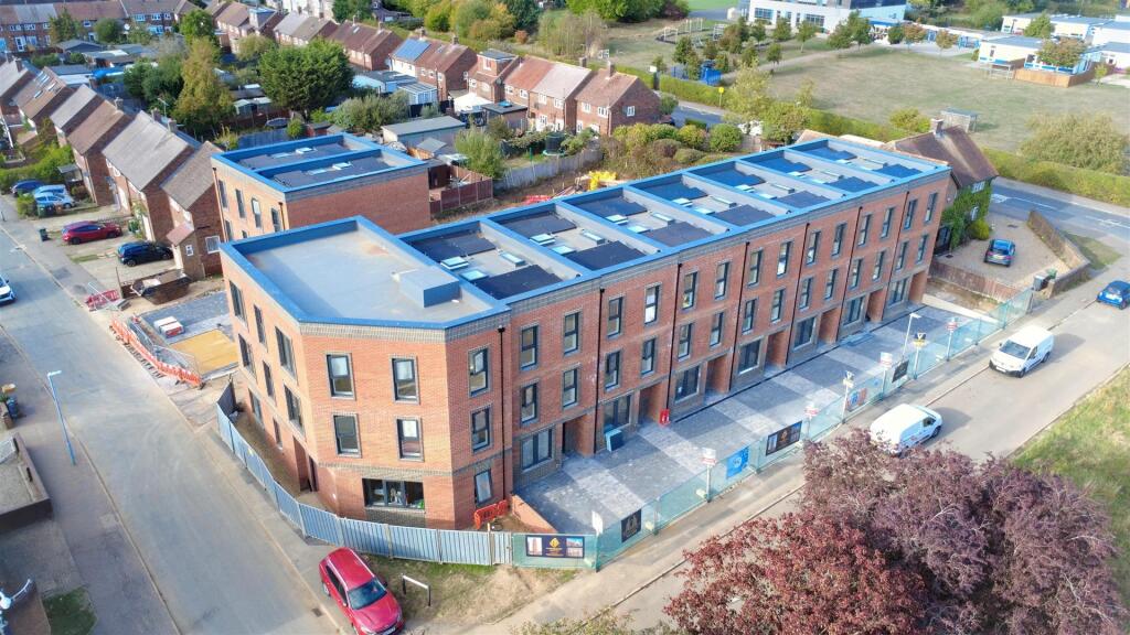 House in Borehamwood, Elstree and Borehamwood - View 5