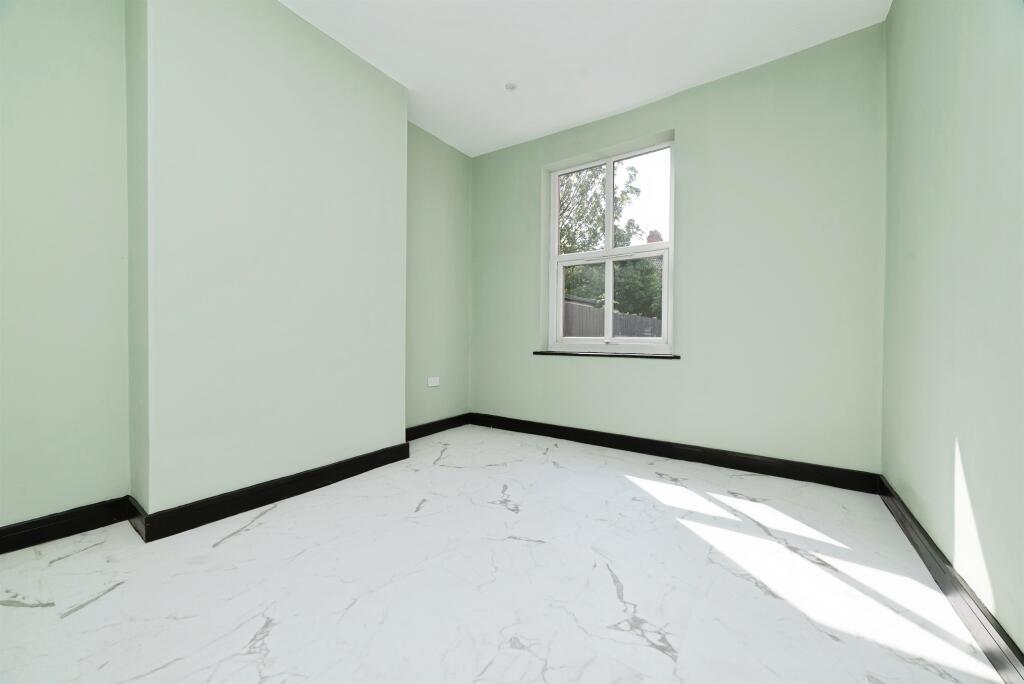 Main image of property: Washington Street, Hull