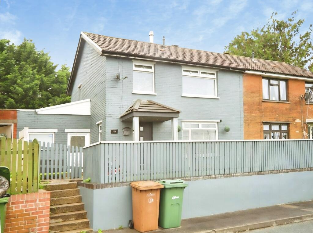 Main image of property: Heol Aneurin, Caerphilly