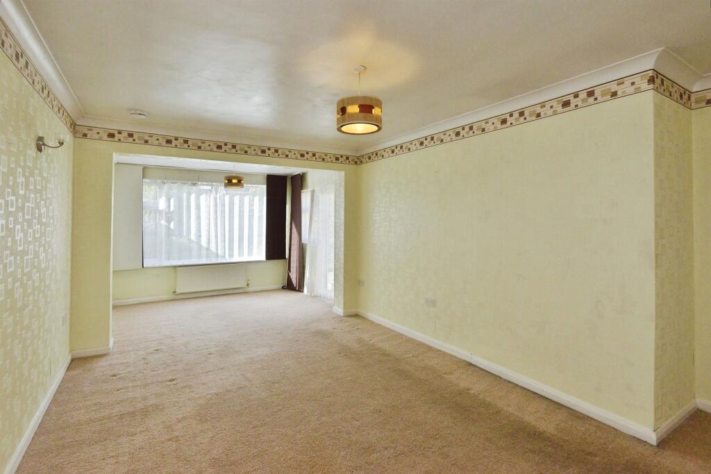 Shenley Road, Bletchley, Milton Keynes photo 3