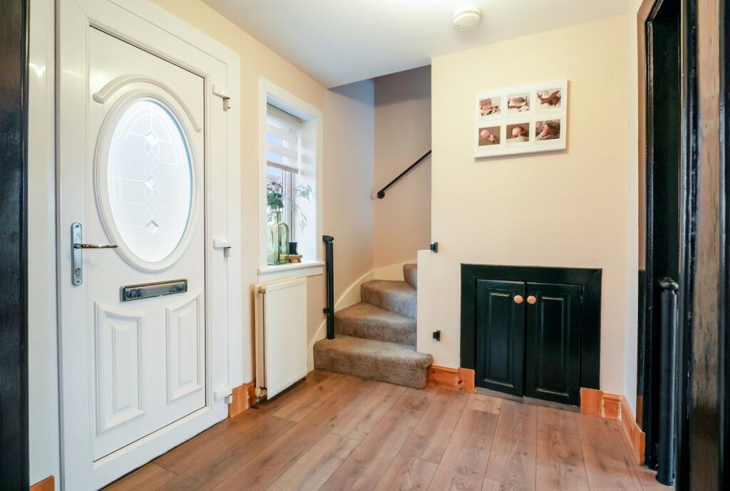32, Evelyn Terrace, Kilwinning, KA13 photo 2