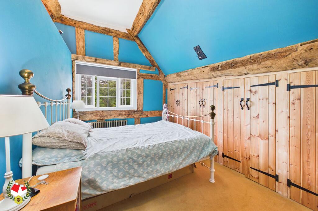House in Worcester - More