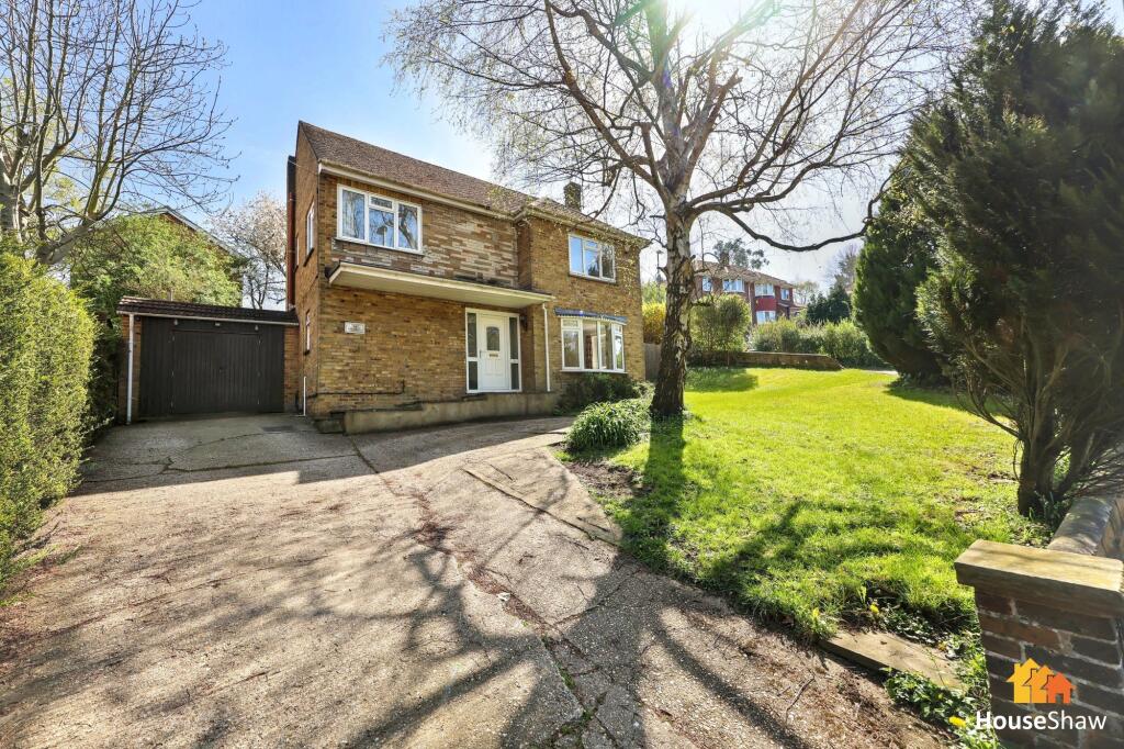 Main image of property: Desborough Avenue, High Wycombe, HP11 2TL