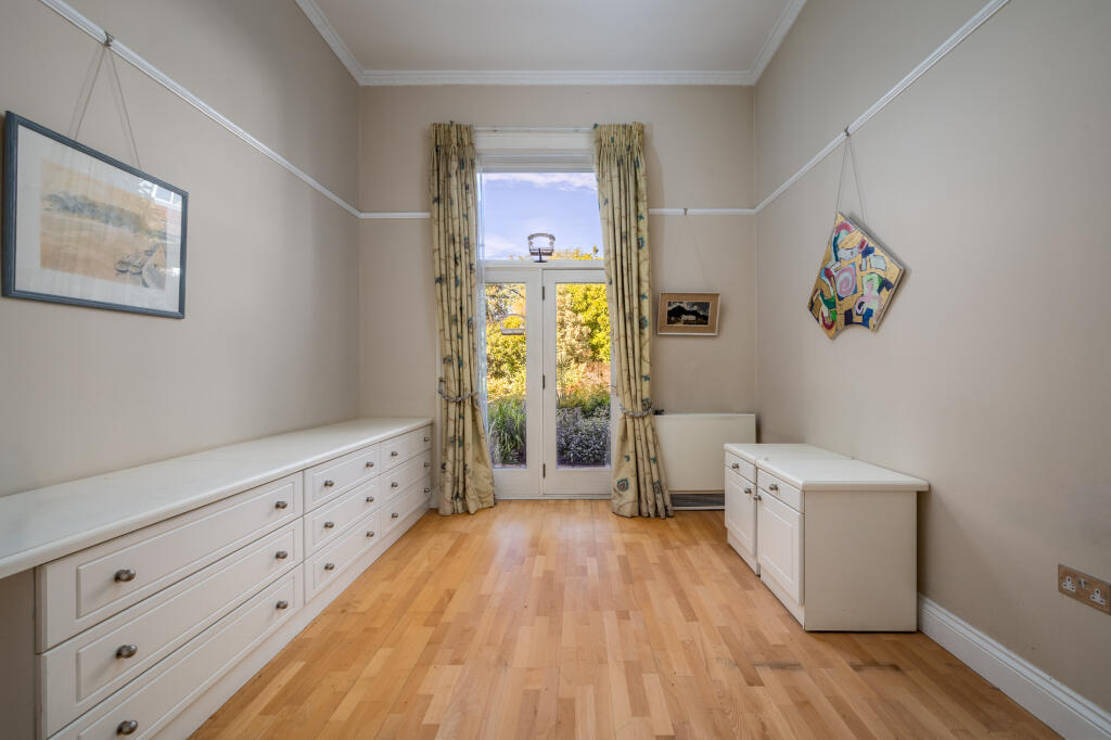 House in London - More