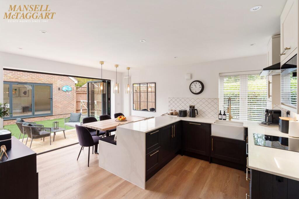 Reed Close, Hassocks, BN6 photo 2