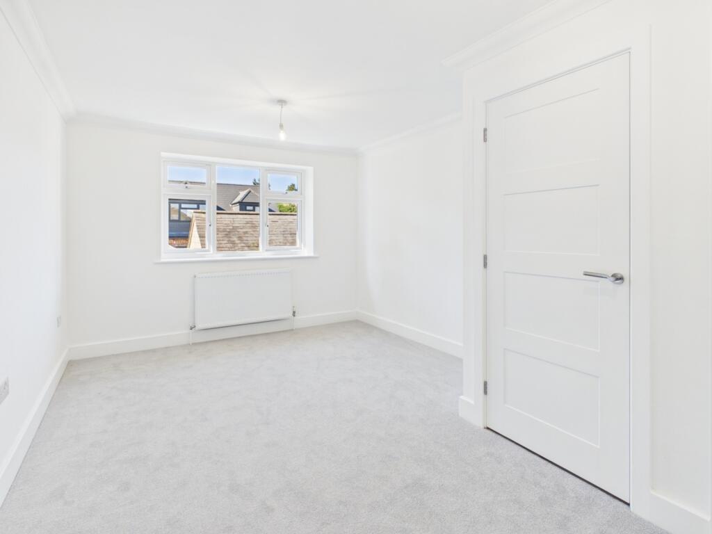 Lady Hatton Place, Stoke Poges, Buckinghamshire, SL2 photo 5
