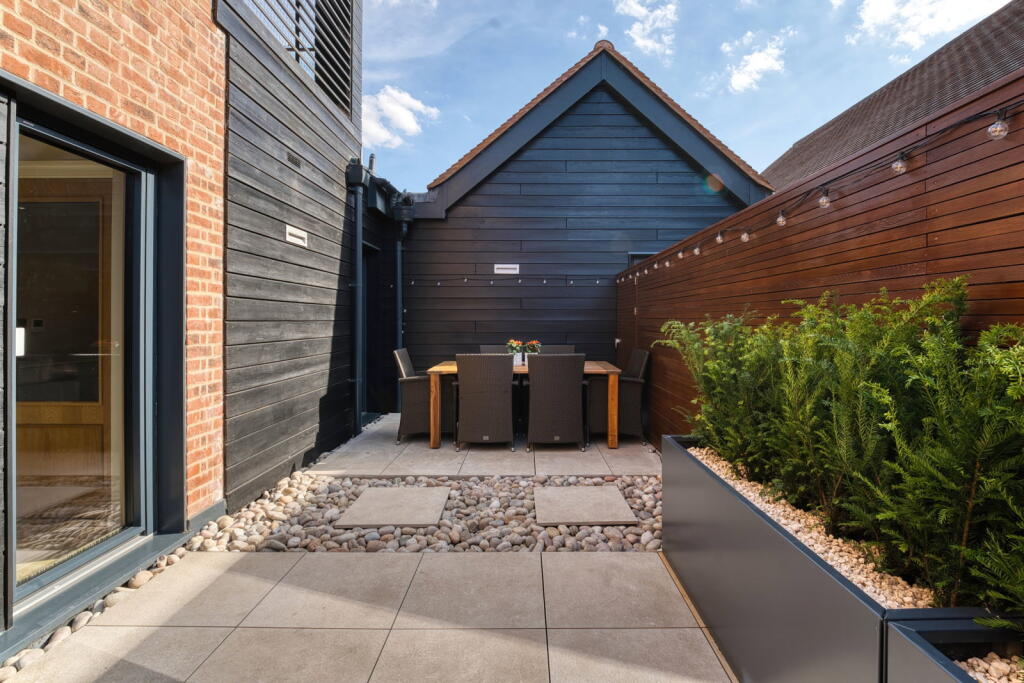 Main image of property: Gardiner Place, Henley-On-Thames, Oxfordshire, RG9 2FG