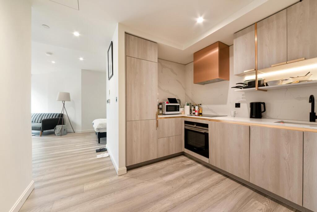 Studio apartment for rent