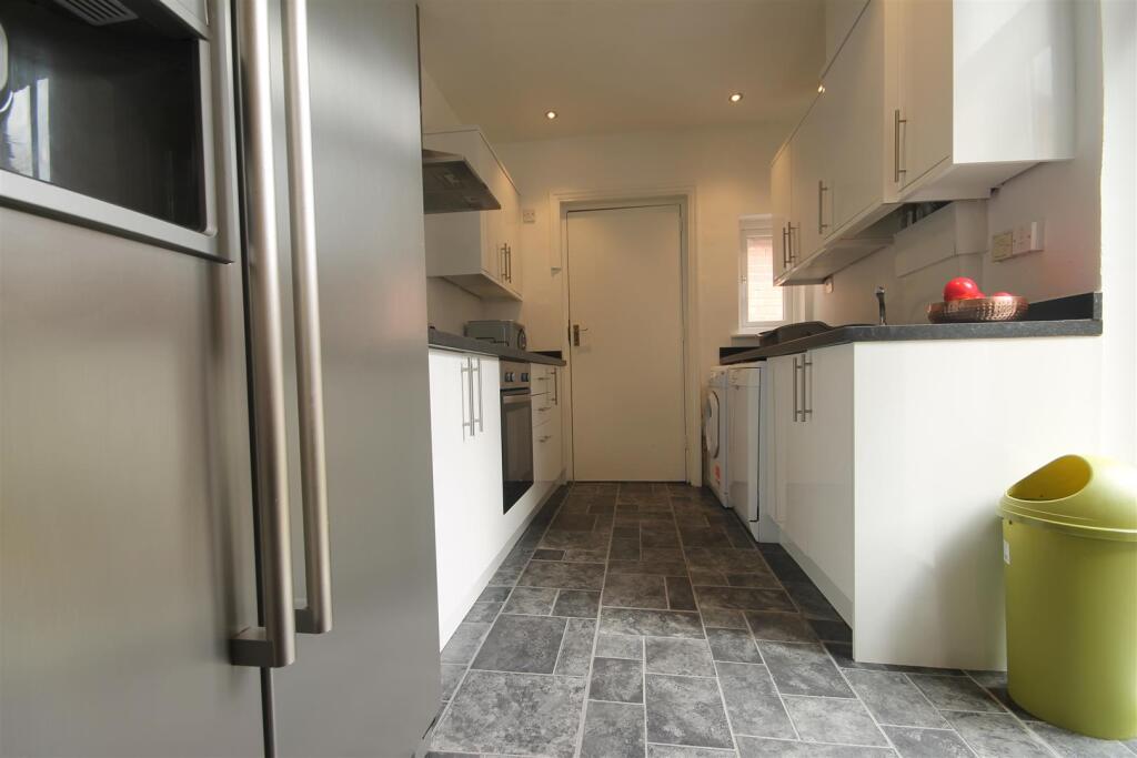 House in Newcastle upon Tyne, Gosforth - View 2