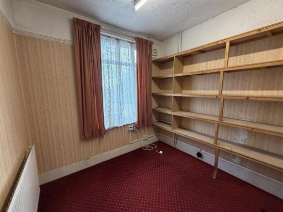 113 Winterstoke Road, Maggs &amp; Allen To Let (5).jpe
