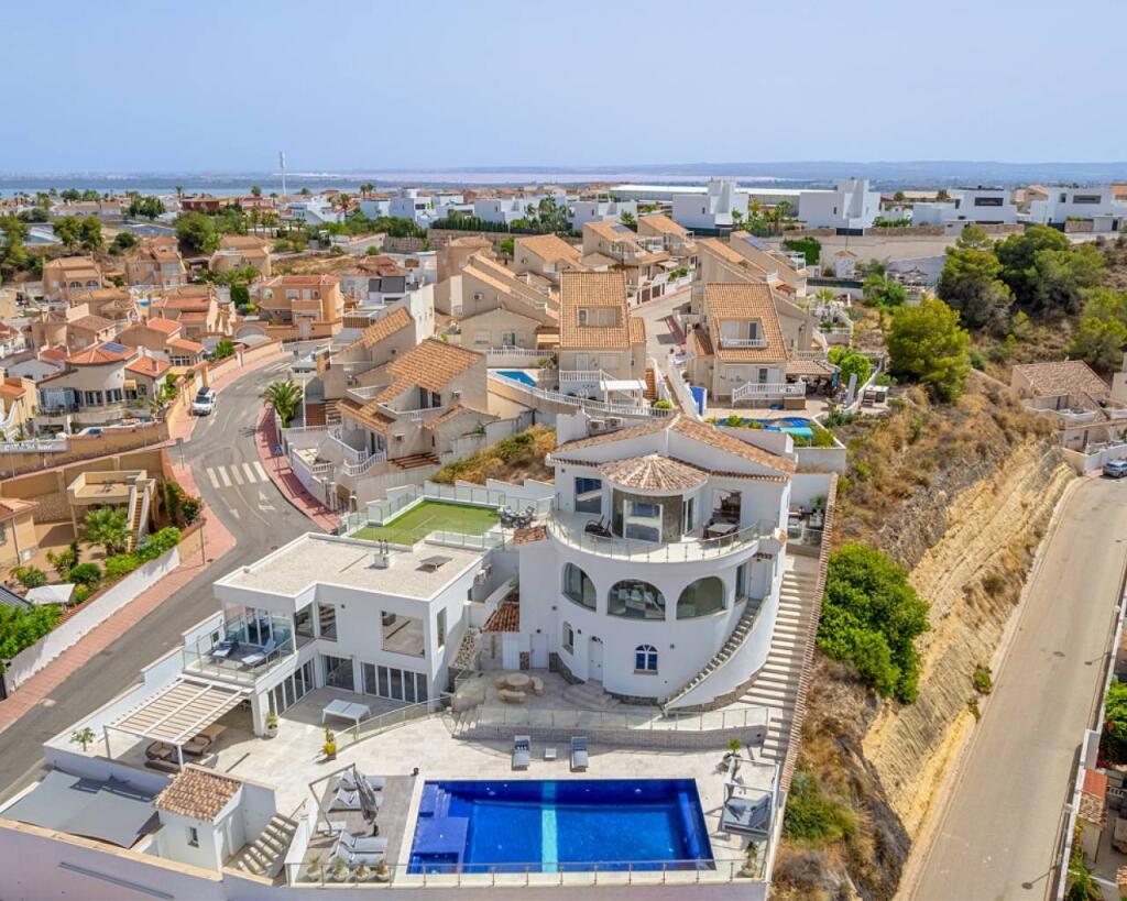Main image of property: Valencia, Alicante, Ciudad Quesada