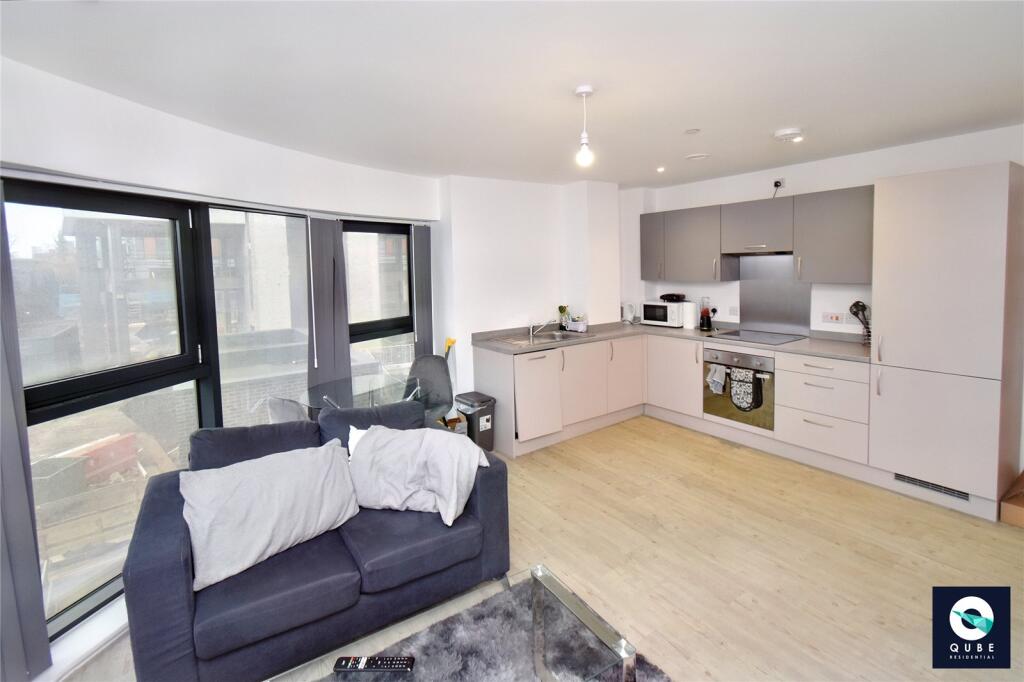 Apartment in Salford, Greater Manchester - More