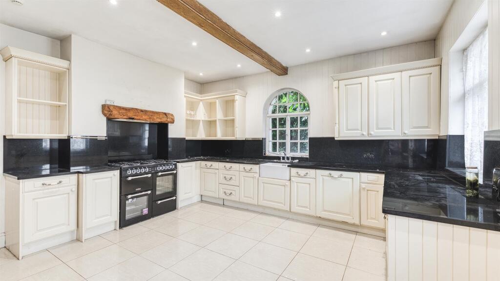House in Derby - View 4