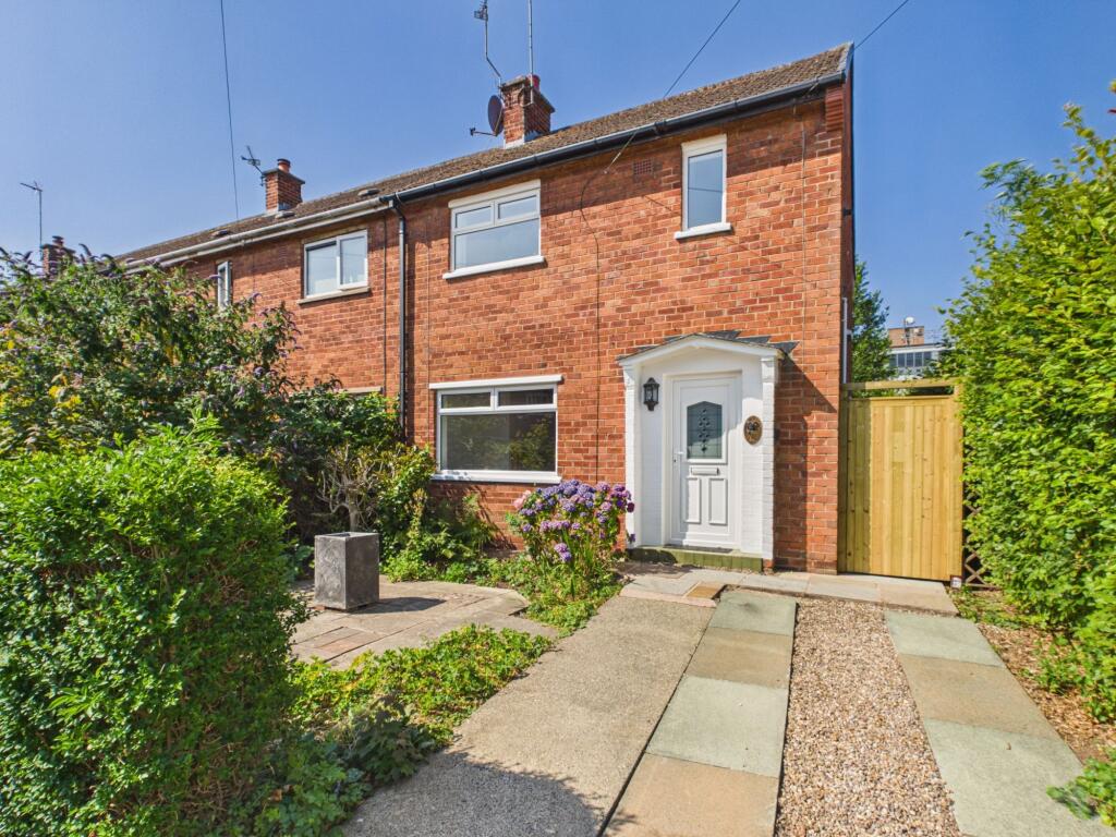 Main image of property: Grasmere Road, Newton, CH2