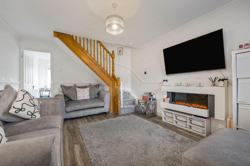 House in Kenfig Hill, Pyle - View 5