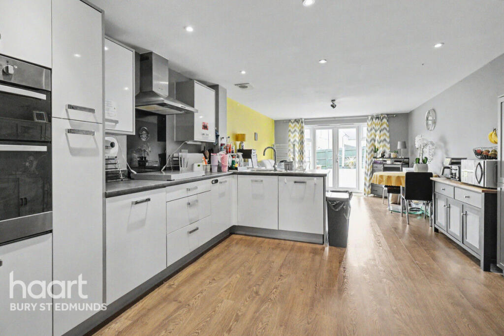 House in Mid Suffolk, Combs Ford, Stowmarket - View 4