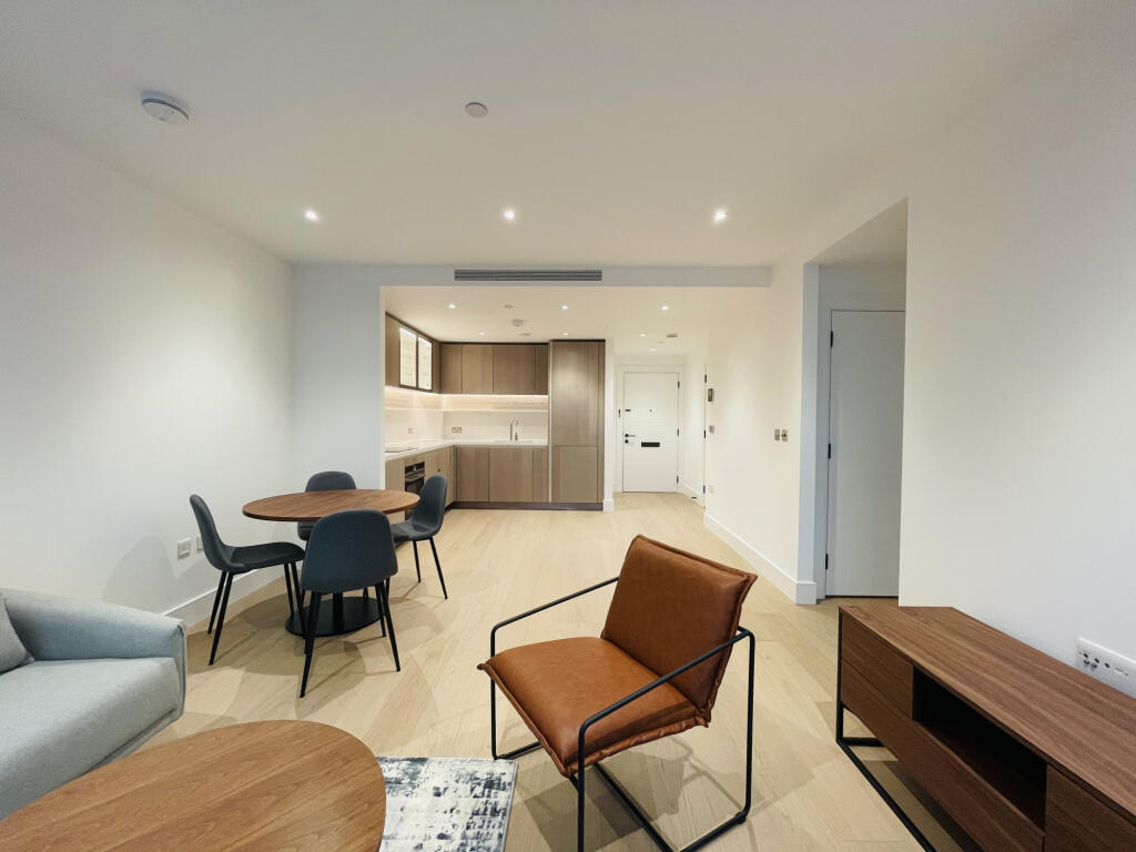 Chartwell House, 4 Palmer Road, London, London, SW11 photo 2