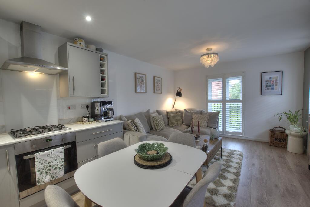 House in Warrington, Great Sankey - View 2