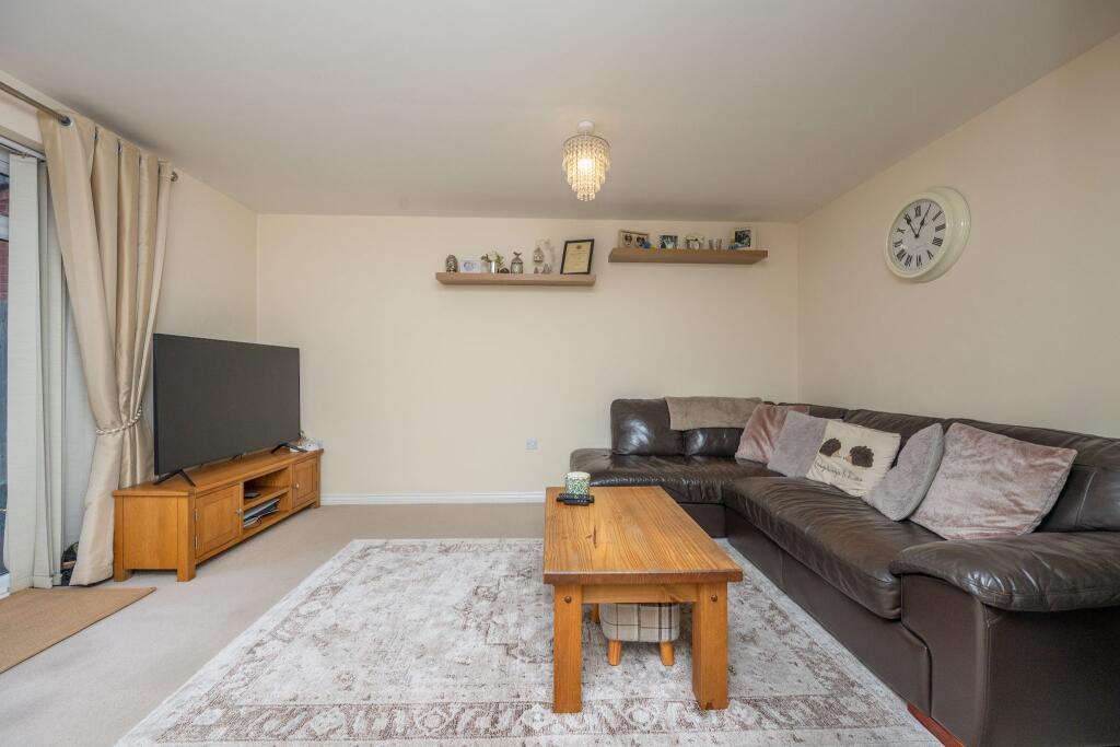 Additional image 3 of Chestnut Way, Bidford-on-Avon, Alcester, B50