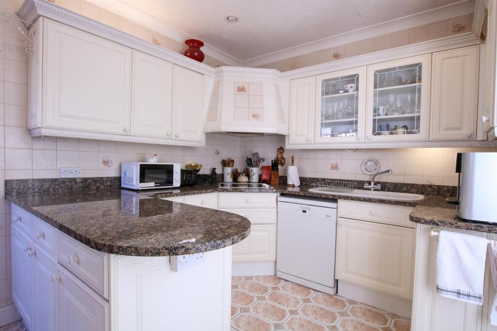 Hartington Road, Aldeburgh photo 4