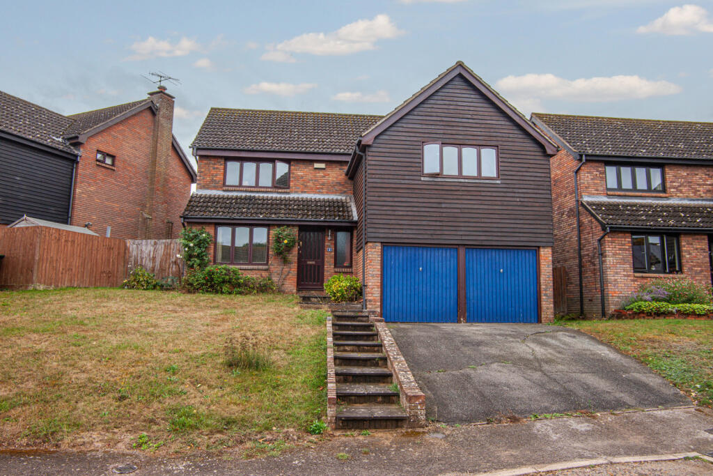 Main image of property: Pytches Close, Melton, Woodbridge, IP12 1SE