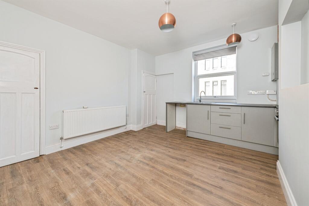 Additional image 2 of Whitcliffe Road, CLECKHEATON