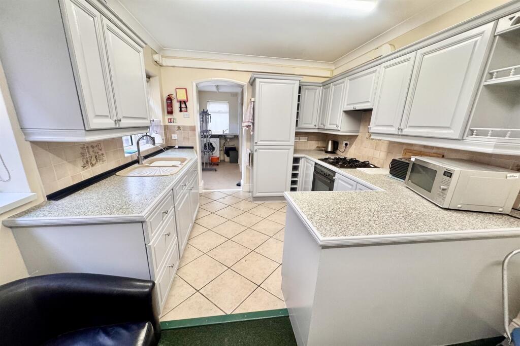 Main image of property: Binley Rd 