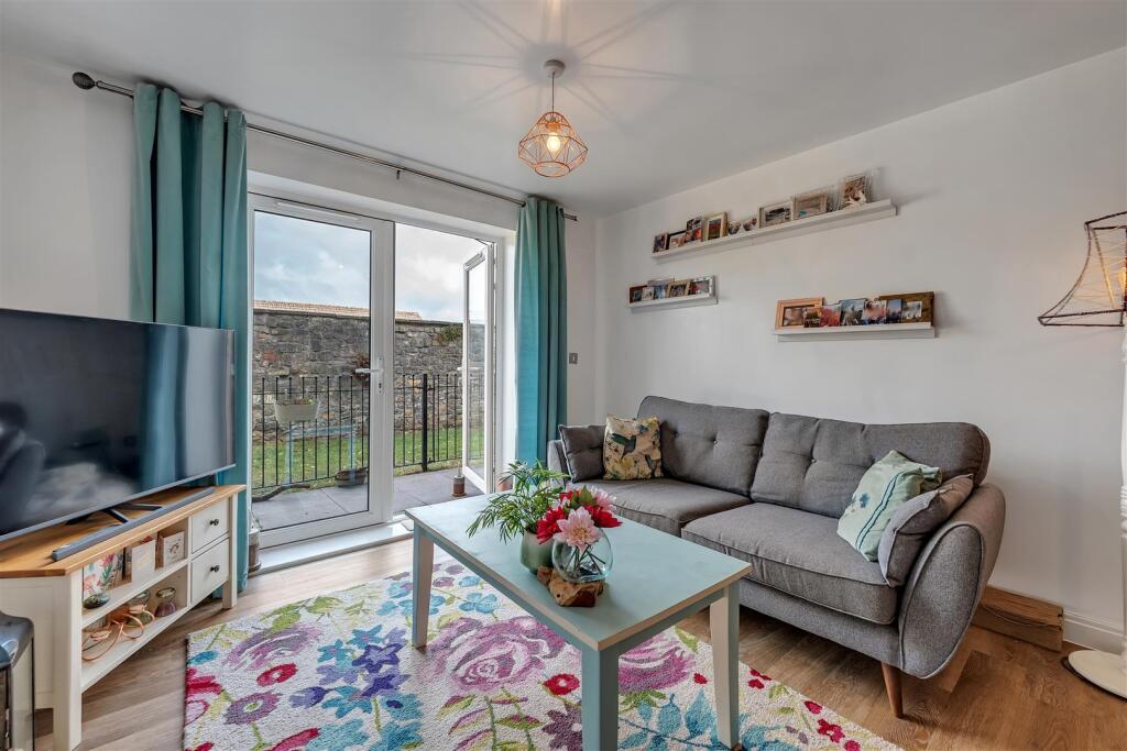 Apartment in Bristol - View 4