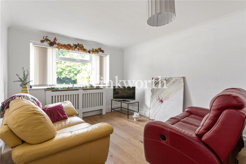 Apartment in London - View 4