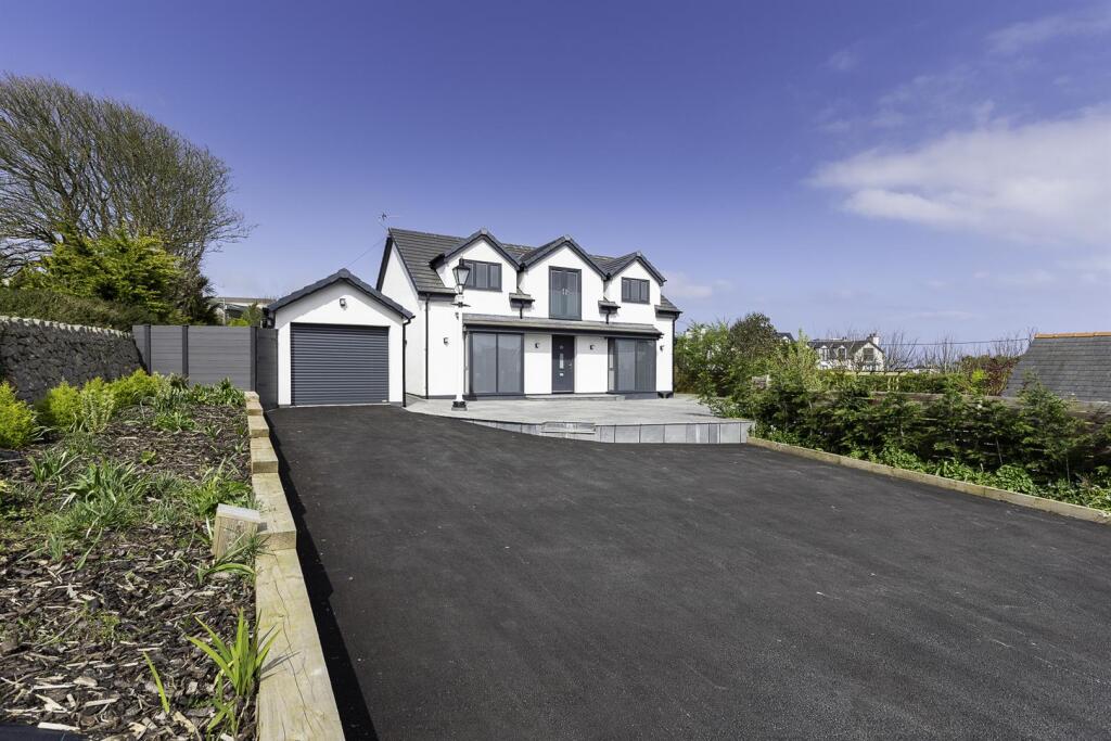 Main image of property: Ffordd Cynlas, Benllech