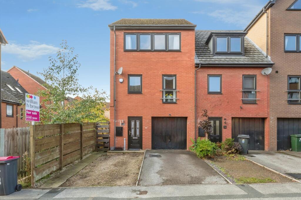 Tolson Walk, Wath-Upon-Dearne, Rotherham