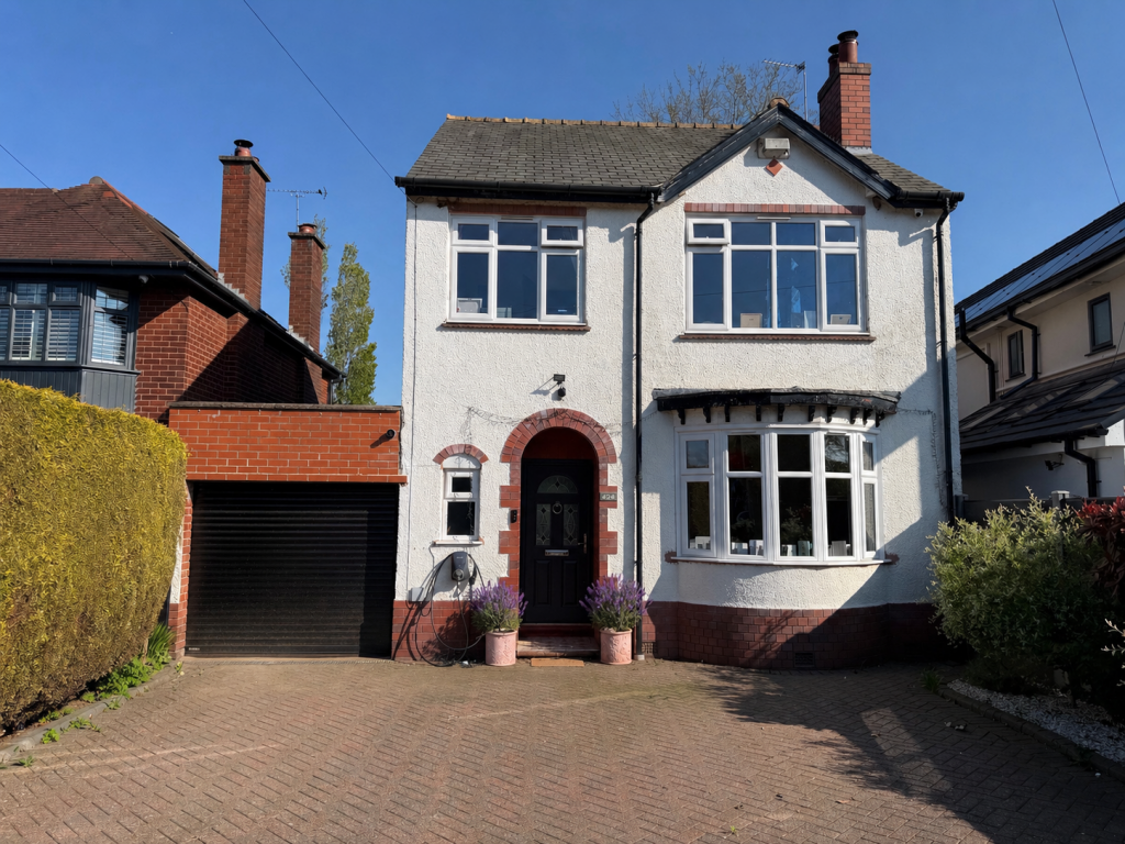 Main image of property: Bromsgrove Road, Hunnington, Halesowen, B62 0JL