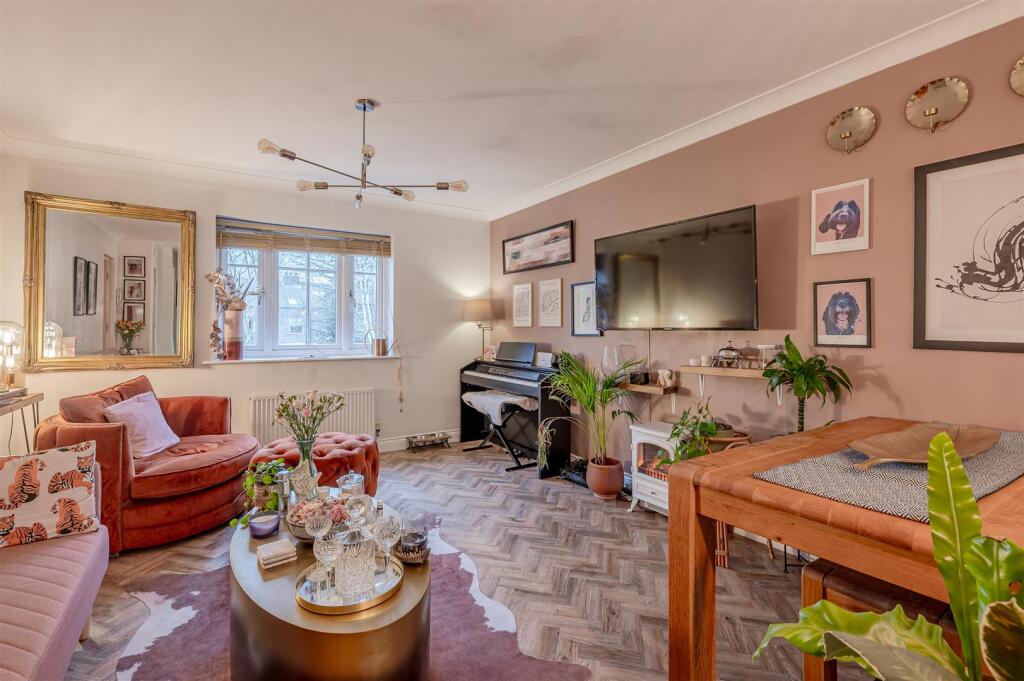 Apartment in York - View 5
