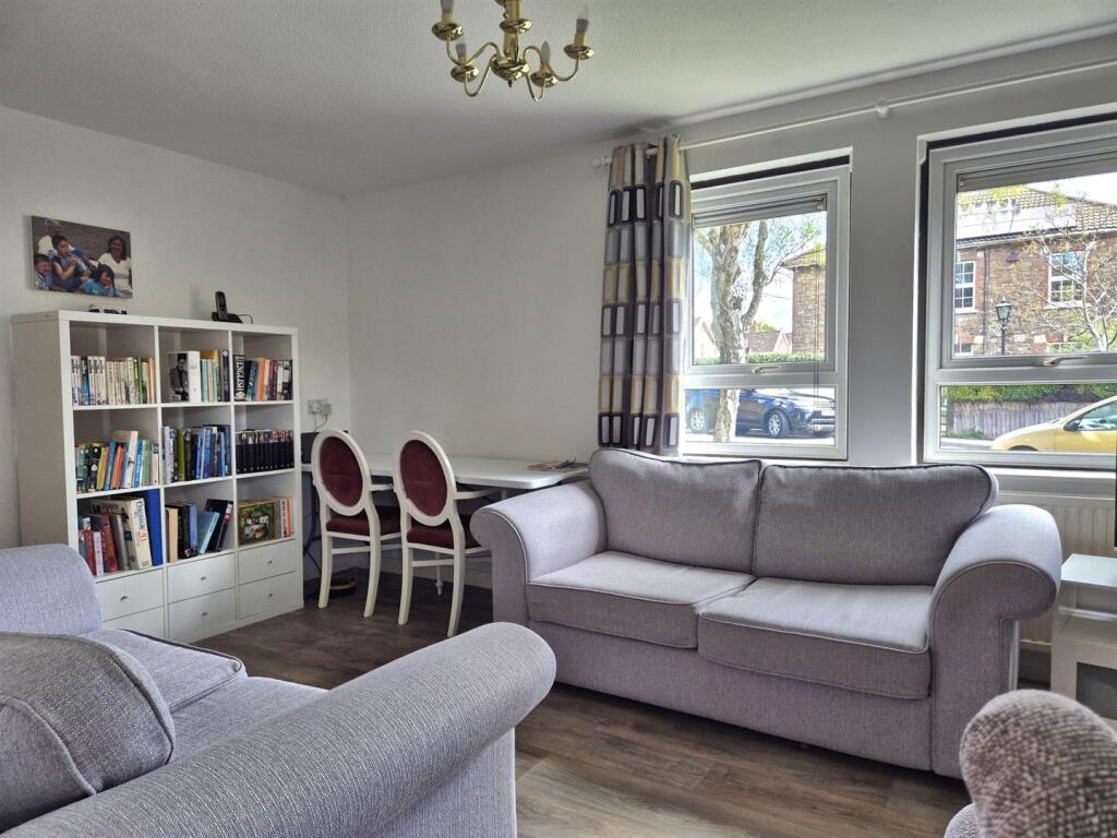 Apartment in Portishead - View 2