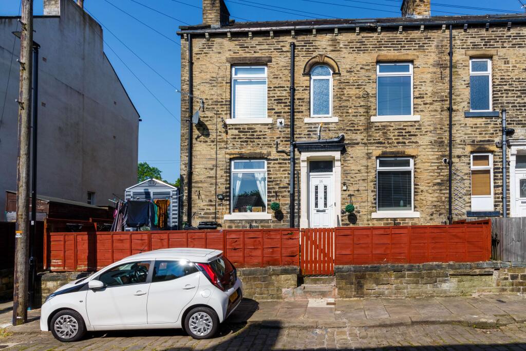 Main image of property: 16 Moorlands Place, Halifax HX1 2XG