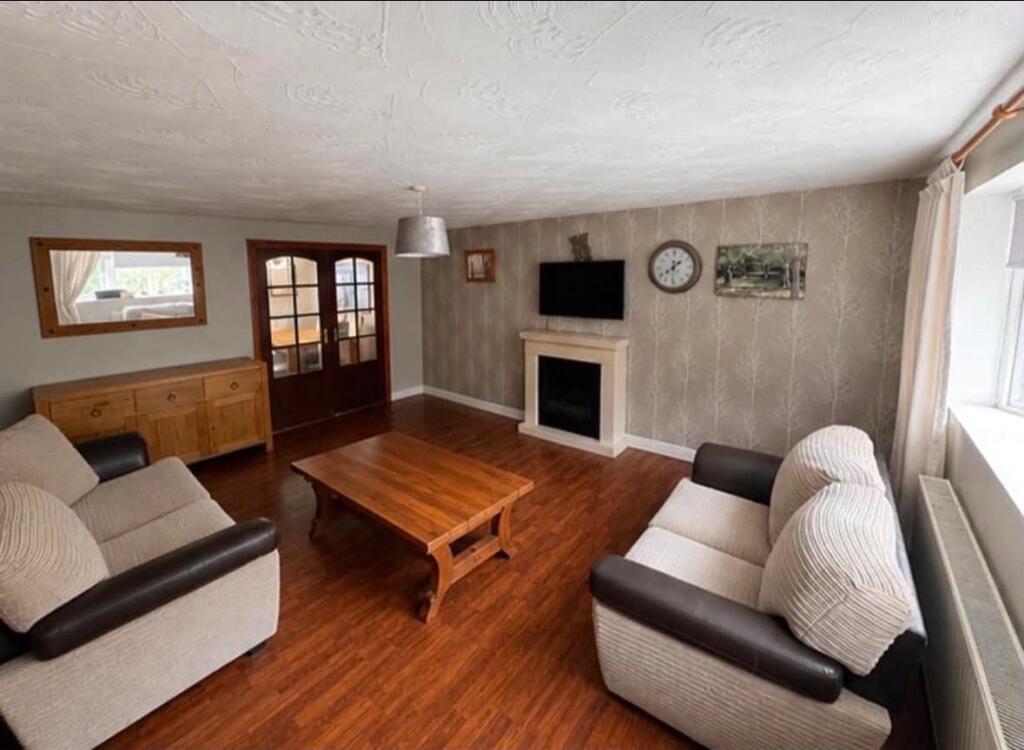 House in Exeter - View 5