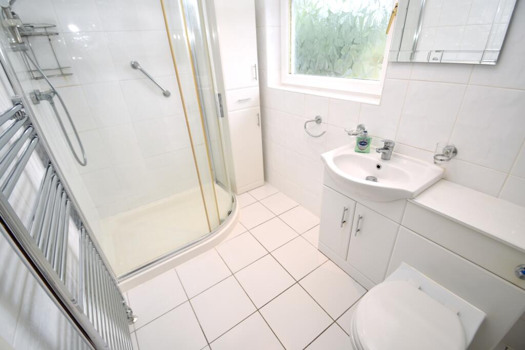 House in Paisley, Inverclyde - View 5