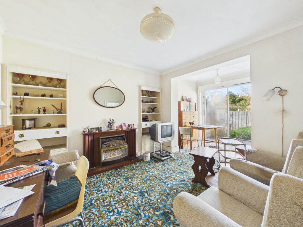 Keymer Crescent, Goring-by-Sea, Worthing, BN12 - View 4