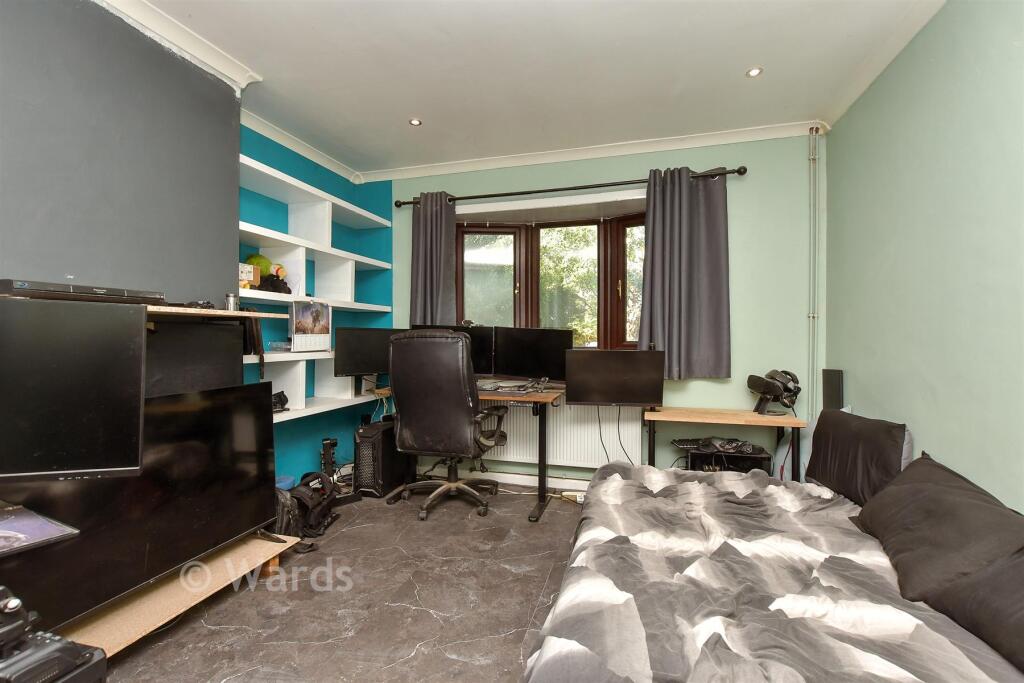 House in Rochester - View 4