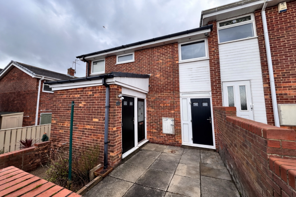 Bruce Kirkup Road, Peterlee, County Durham, SR8 photo 2