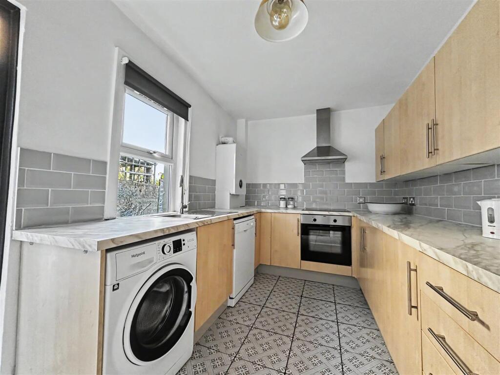 House in Bath, Oldfield Park - View 5