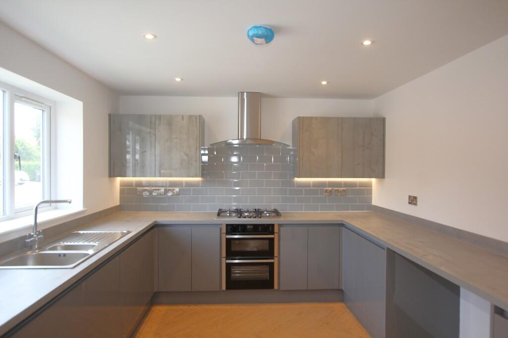 House in Chester, Great Boughton - View 4