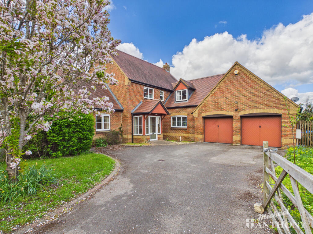 Main image of property: Risborough Road, Stoke Mandeville