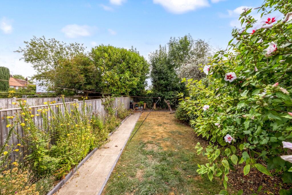 Brainsmead, Cuckfield, RH17 photo 4